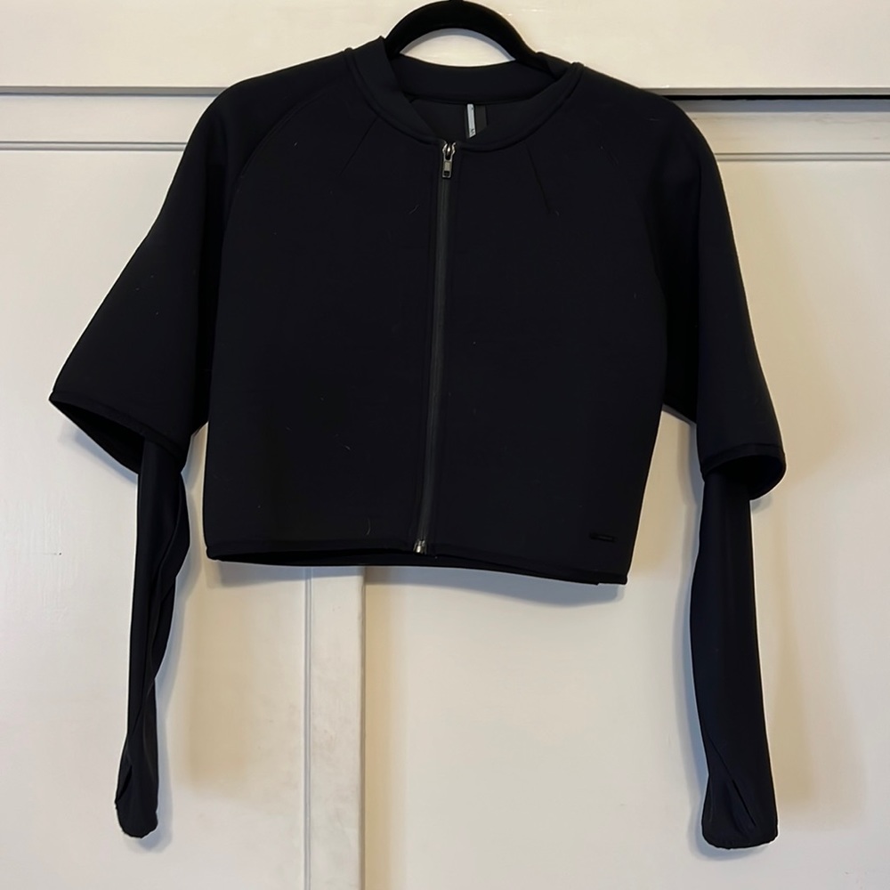Athletic sweater